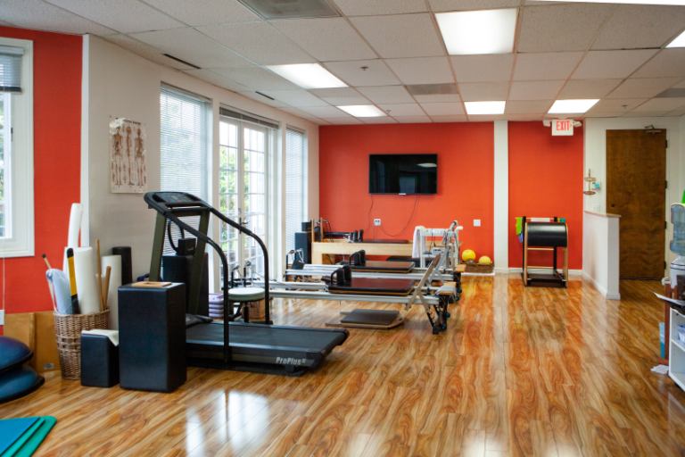 Physical therapy and wellness studio - Westside Wellness and Rehabilitation Santa Monica